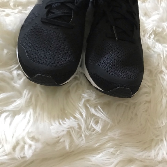 New Balance x Isaac Mizrahi Live! Lace-Up Sneakers - Picture 5 of 16